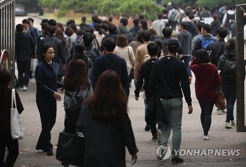 “빨간날” 도 일하는 중소기업... 5월 황금연휴는 딴세상