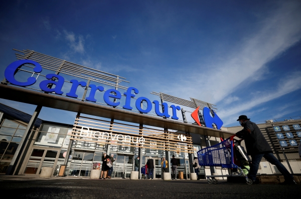 Carrefour Hypermarket store