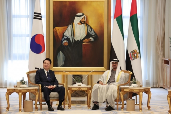 한-UAE 확대회담 갖는 윤석열 대통령