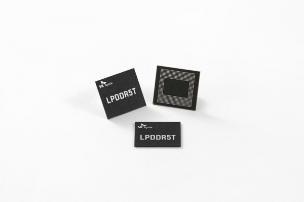 SK하이닉스가 개발한 D램 'LPDDR5T'