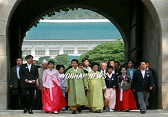 경복궁 입장료 오른다…국가유산청, 11월 새 기준 발표