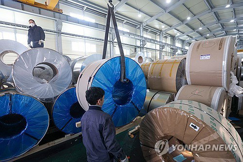 중동발 공급망 붕괴에 알루미늄 가격 4년래 최고치... 관련 종목 일제히 급등