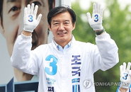 '차명 대부업' 의혹 휩싸인 평택을 김용남, 조국 "민주진영 전체에 악영향" 직격