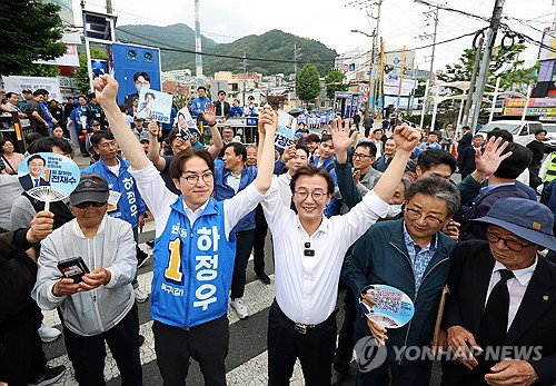 부산 북갑 보궐선거 '3인 3색' 정면충돌... 안보관&middot;지역 발전론 두고 주말 총력전