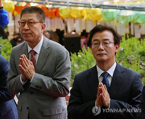 6&middot;3 지방선거 D-10, 여야 후보들 사찰로 총집결... '불심'이 막판 승부처 부상