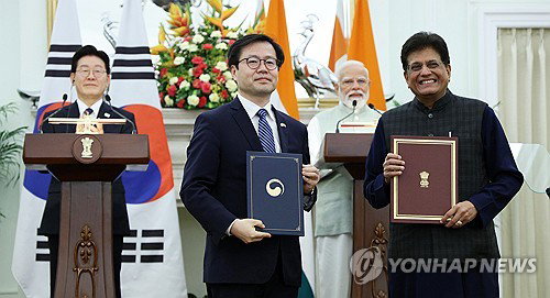 한&middot;인도 CEPA 개선 협상 2년 만에 재개... 14억 거대 시장 빗장 다시 연다
