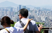 강남권 고가 단지 위주 '급매물' 속출... 서울 아파트값 상승세 둔화 뚜렷