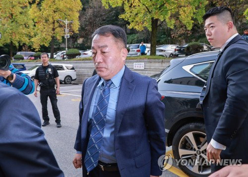 종합특검, 'VIP 격노설' 김계환 전 사령관 소환... 군 블랙리스트 의혹 김동혁 피의자 입건