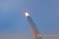 北, 다종 발사체 기습 도발... 80여km 비행하며 한반도 안보 긴장 고조
