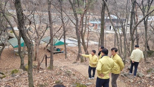 경북도, 하천 불법시설 무관용 원칙 속 자진 철거 유도... 마을기업&middot;관광어업 통한 지역 경제 재건 박차