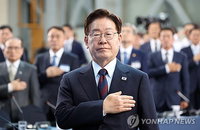 韓 '핵추진 잠수함' 시대 공식 선언…이 대통령, 3천t급 신채호함서 자주국방 의지 천명