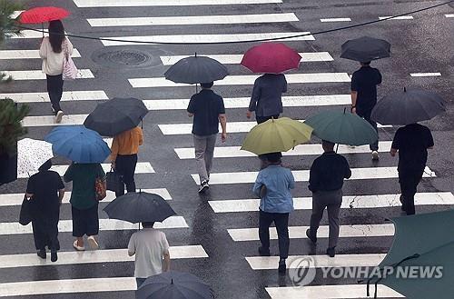 충북 전역 5mm 안팎 강수 예고&hellip; 낮 최고 26도 기온 분포 속 내일 새벽 비 재개