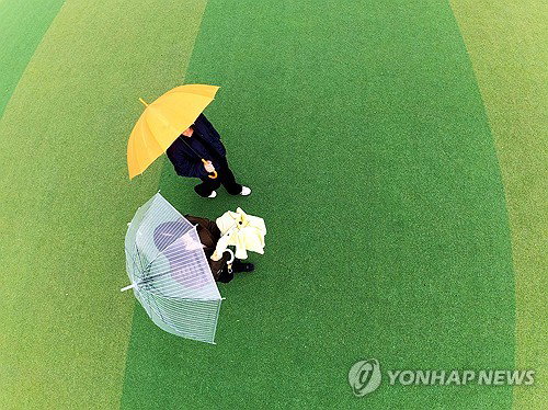 전북 전역 5㎜ 안팎 비 내린 뒤 기온 급상승, 낮 최고 28도 육박하는 초여름 날씨