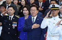 "해양 강국은 국가 생존 전략"... 李 대통령, 해운·항만산업 국가전략사업 육성 선포