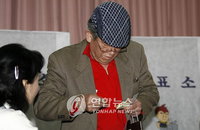 지방선거 외국인 유권자 15만 명 돌파...20년 새 22배 급증에도 투표 참여는 '요원'