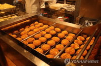 성심당 빵 굽는 AI 로봇, 생산성 20% 높였다… 제조 AX 일상으로 확산