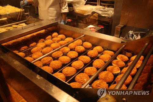 성심당 빵 굽는 AI 로봇, 생산성 20% 높였다&hellip; 제조 AX 일상으로 확산