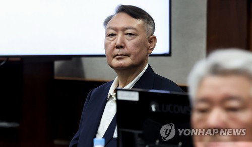 '위증 혐의' 윤석열 전 대통령 1심 무죄 선고... 법원 