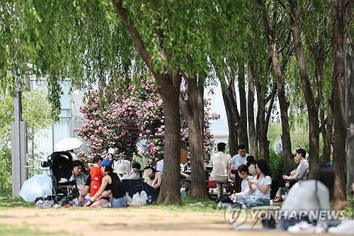 전국 평년 수준 기온 회복 속 맑은 날씨 지속&hellip;서해안 짙은 안개 따른 교통안전 주의