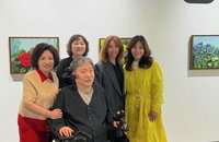 “30년 묵묵히 걸어온 길”… 황신혜, 동생 황정언 작가 개인전 응원과 감사 전해
