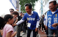 민주당 지도부, 충청·경기 '캐스팅보트' 탈환 총력전… 6·3 지방선거 사흘 앞두고 승부수