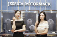 신세계, 아시아 최초 '제시카 맥코맥' 유치... 1분기 주얼리 매출 55.6% 급증에 승부수