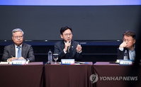 국민 10명 중 4명 생성형 AI 일상화... 보안·웨어러블 시장 산업 지형도 바꾼다
