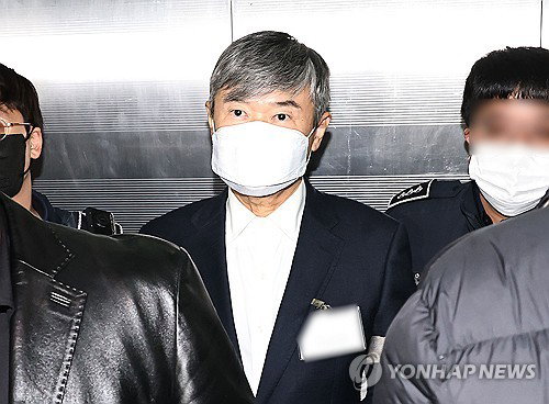 '계엄 정당화' 외교전 펼친 국정원&hellip;종합특검, 조태용&middot;안성식 피의자 소환