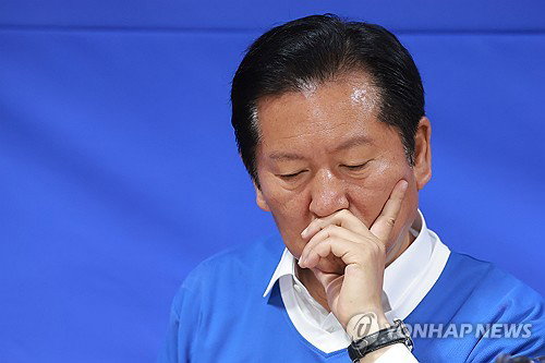 한화에어로스페이스 대전공장 폭발로 6명 사상... 민주당 전국 캠프에 로고송&middot;율동 금지 긴급 지시