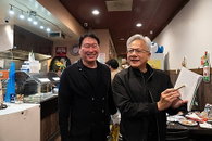 젠슨 황, 4일 방한해 K-반도체·IT 총수들과 'AI 동맹' 강화…네이버 1784 방문 및 시구 등 파격 행보