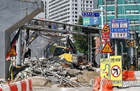 서소문 고가 붕괴 책임 시공사 대표 중처법 입건…서울시는 처벌 제외