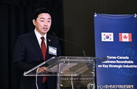 캐나다 잠수함 따내려 원유 3.3배 대폭 확대…韓 총력전