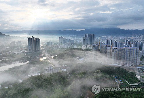 6&middot;3 지방선거일 강원 내륙 32도 육박하는 초여름 무더위&hellip;오후 최대 40mm 기습 소나기 주의