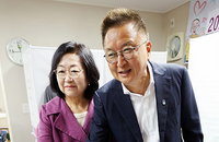 재선 도전 김영환 충북지사 후보 투표 마쳐... "도민의 현명한 판단과 주권 행사 든든하다"