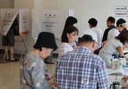 제9회 지방선거 오전 11시 투표율 15.0% 기록... 4년 전보다 3%p 상승하며 참여 열기 고조