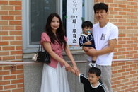 다둥이 가족 5명 투표… 이주여성 '첫 한국인' 실감