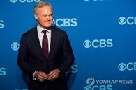 CBS '60분' 펠리 해고…1.6억 합의금, 親트럼프 우경화 '격랑'