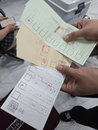 투표소 내 촬영 금지 원칙 훼손…'부정선거 감시' 명분 단톡방 무분별 투표지 공유 논란