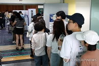 제9회 지방선거 투표율 54.7% 돌파, 4년 전보다 9.3%p 상회하며 최종 60%선 근접