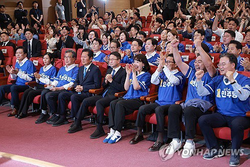 「이재명 국정 안정론」 통했다… 민주, 6.3 지선 11곳 승리 '환호' 속 대구 초접전