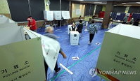 경남 9회 지선 투표율 64.4%, 역대 2위…의령 77% vs 진해 56% '극명한 대비'