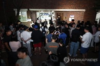 송파구 잠실7동 투표용지 부족으로 투표시간 10시까지 연장... 선관위 "경찰 협조 요청"