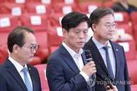 선관위 관리 부실 속 개표 중단 요구 정면충돌... 민주당 "재선거론은 주권자 불복"