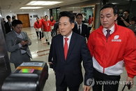 국민의힘, '투표용지 부족' 사태에 선거 무효 소송 및 개표 참관인 전원 철수 선언