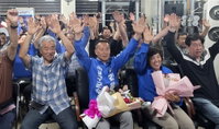 '363표 차' 초접전 끝 뒤집기, 김왕규 양구군수 당선... 보수 텃밭서 민주당 깃발 꽂다