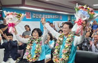 '조직력보다 인물' 택한 강진... 무소속 강진원, 59.37% 득표로 징검다리 4선 고지 점령