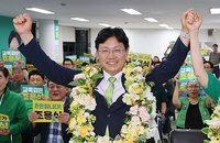 '노옥희 계승' 조용식, 울산교육 수장 당선... 39.22% 득표로 진보 교육 정체성 수성