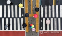 중부·전라권 오전까지 5mm 미만 소량 강우, 낮 최고 31도 평년 기온 유지