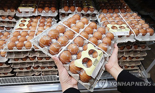 '1인 1판'에 7천원대…계란 대란에 태국산 신선란 첫 발들이나