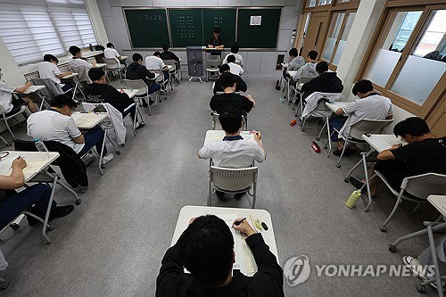 6월 모평 국&middot;수 난이도 하락 속 영어 변별력 관건... 역대 최다 N수생에 '보수적 예측' 비상